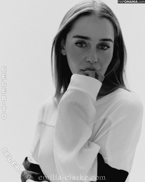 Emilia Clarke / clarkeyxo / emilia_clarke / emiliaclarke / emiliaclarkecentral / https: Nudo OnlyFans  Foto trapelata #913