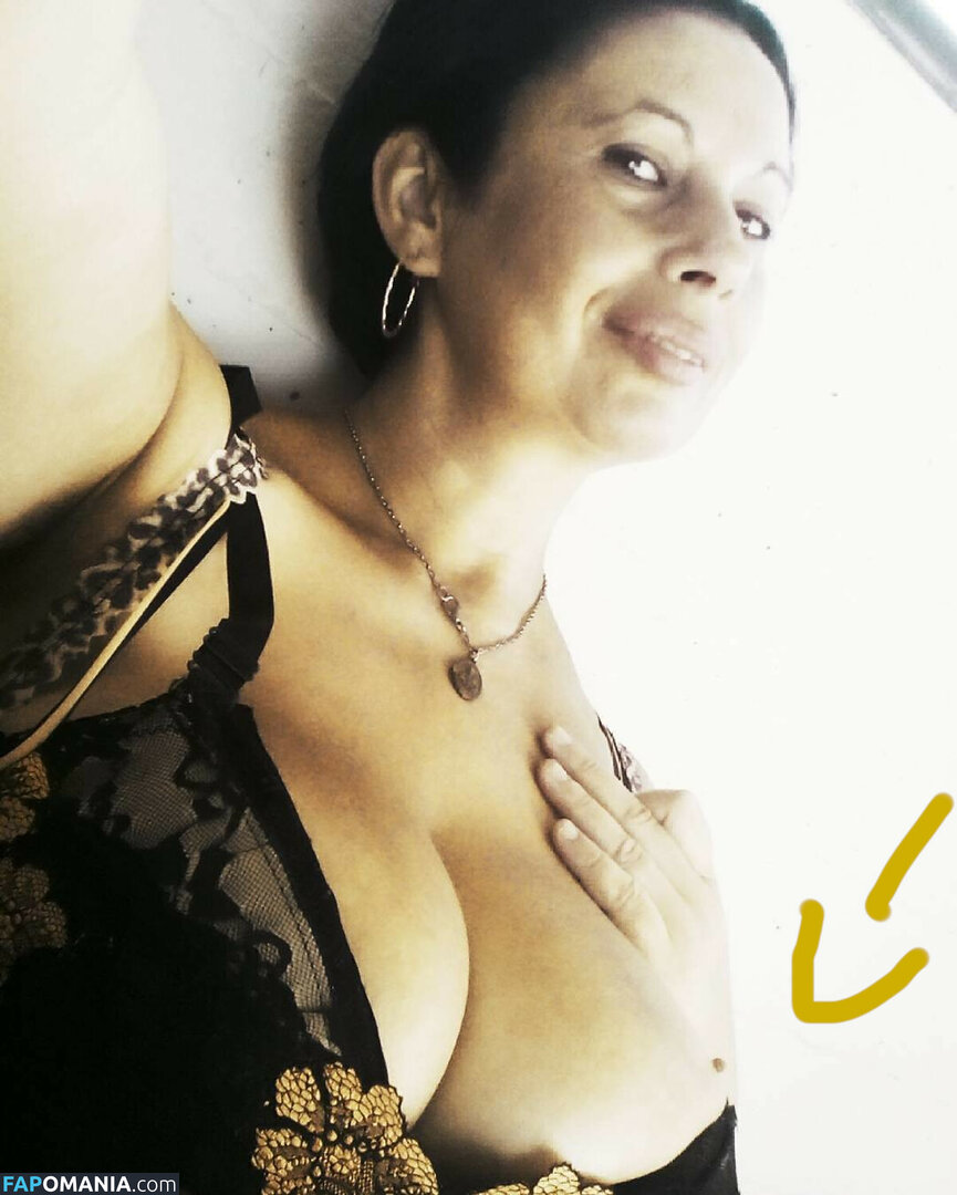 Emilia Di Giovanni / falena1971 Nudo OnlyFans  Foto trapelata #1