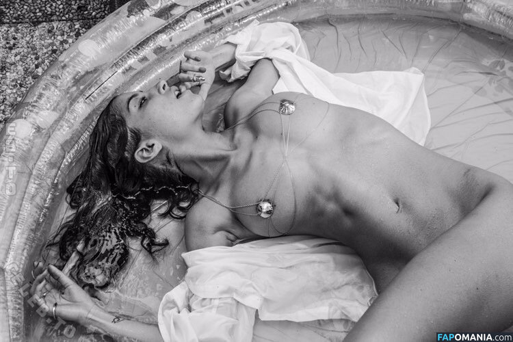 Emilie Payet / emilie_payet_artist / emiliepayet / emiliepayetmannequin Nudo OnlyFans  Foto trapelata #44