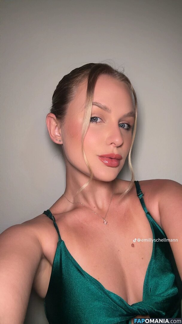 Emilly Schellmann / _emillyschellmann Nudo OnlyFans  Foto trapelata #18