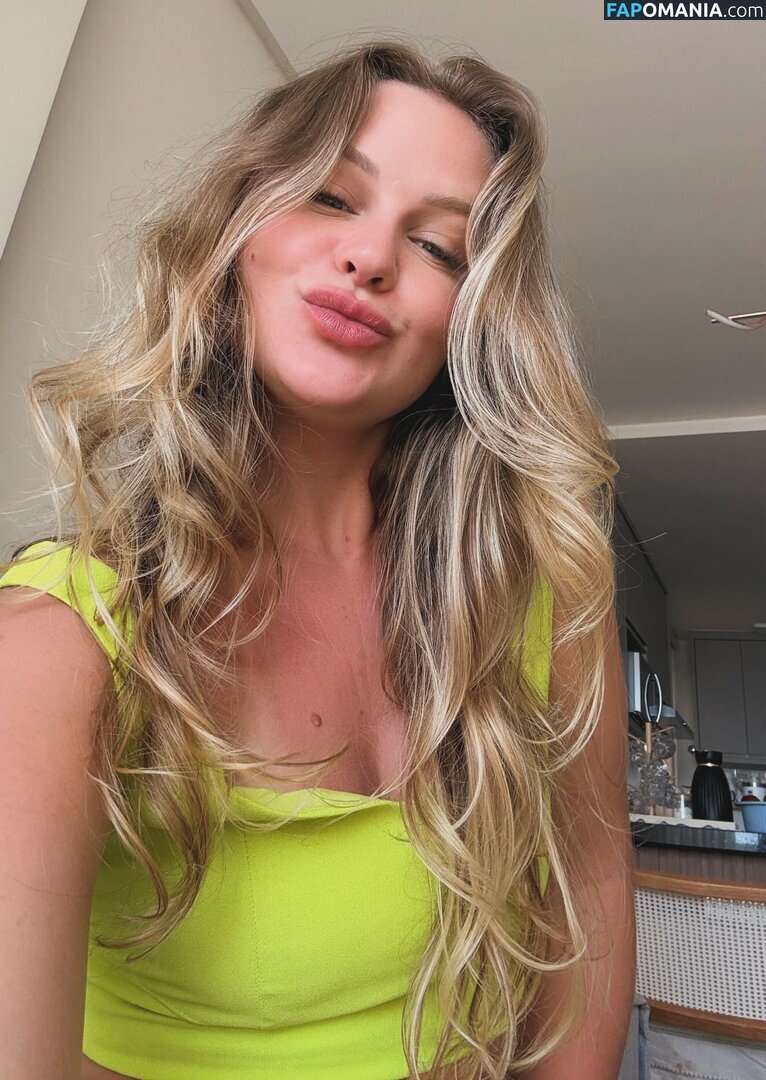 Emilly Schellmann / _emillyschellmann Nudo OnlyFans  Foto trapelata #45
