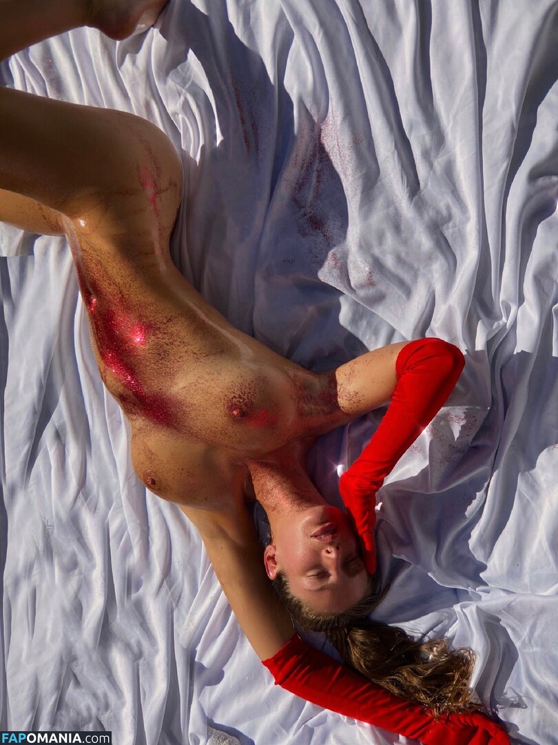 Emily Agnes / isthatemily Nudo OnlyFans  Foto trapelata #2