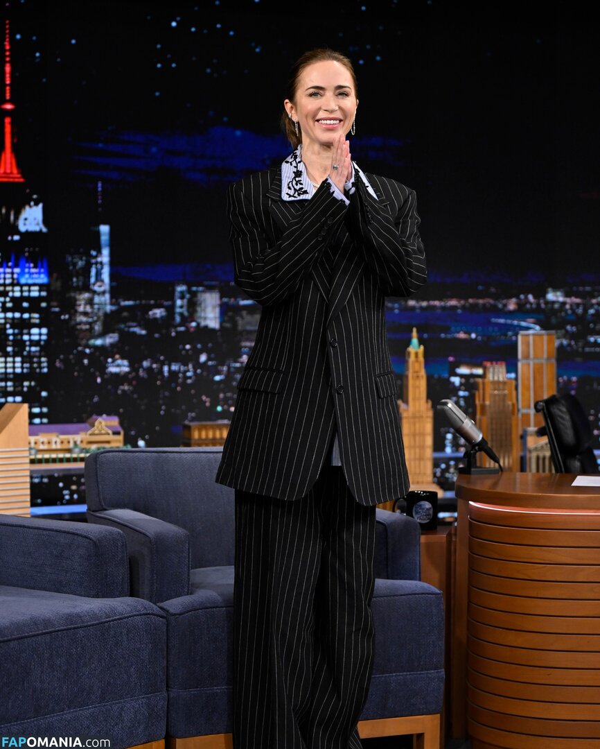 Emily Blunt / _emily_blunt_ / twogirlsoneblunt Nudo OnlyFans  Foto trapelata #470