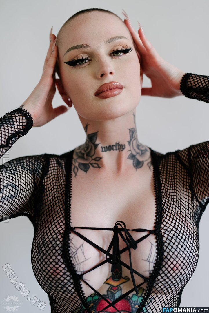 Emily Boring / embodoe / https: Nudo OnlyFans  Foto trapelata #1