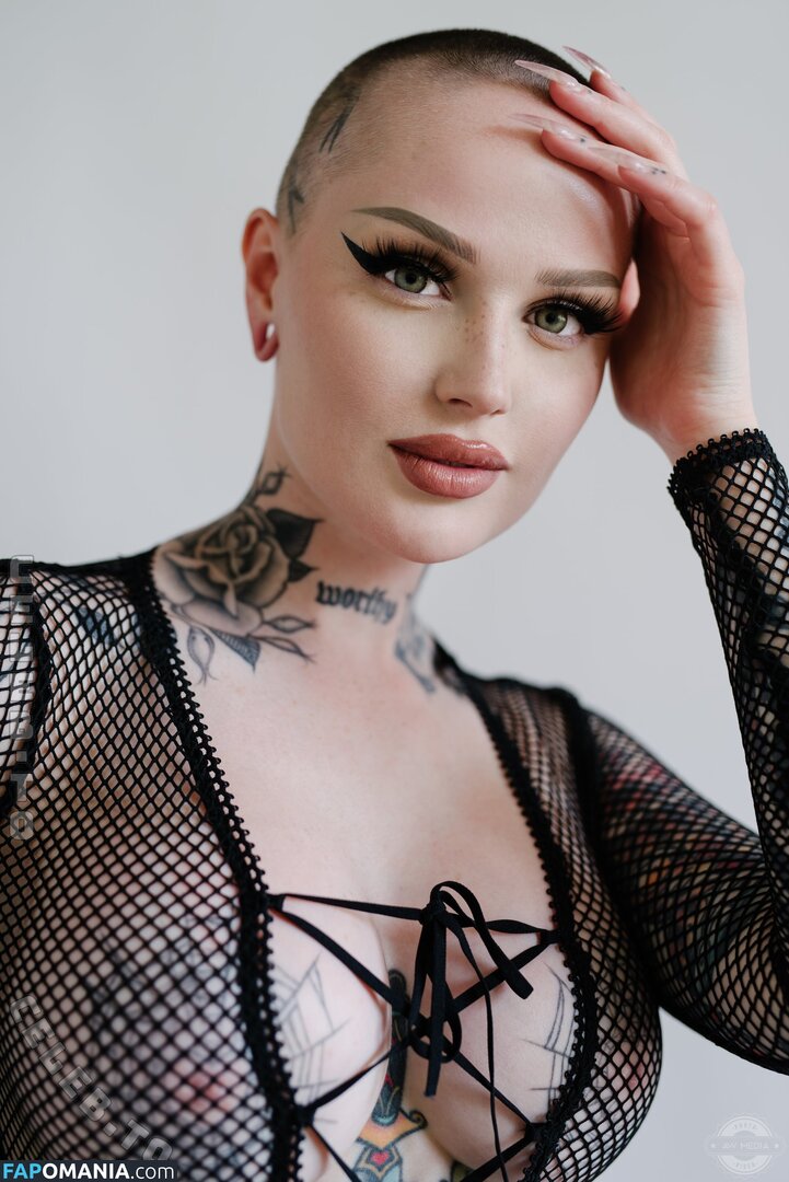 Emily Boring / embodoe / https: Nudo OnlyFans  Foto trapelata #4