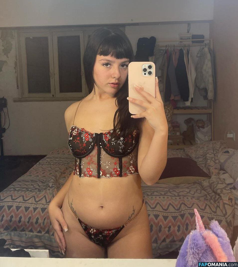 emiescudero / emily_escudero02 / emilyesc / emilyescudero02 / emilyescudero87 Nudo OnlyFans  Foto trapelata #1