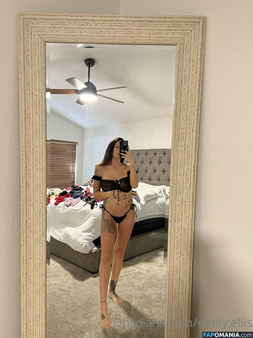 emily.kat / miliya18 Nudo OnlyFans  Foto trapelata #17