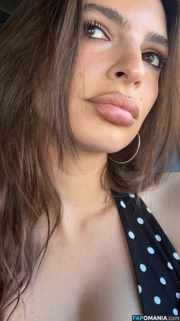 Emily Ratajkowski / Officialemilyratajkowski / emrata / https: Nudo OnlyFans  Foto trapelata #14