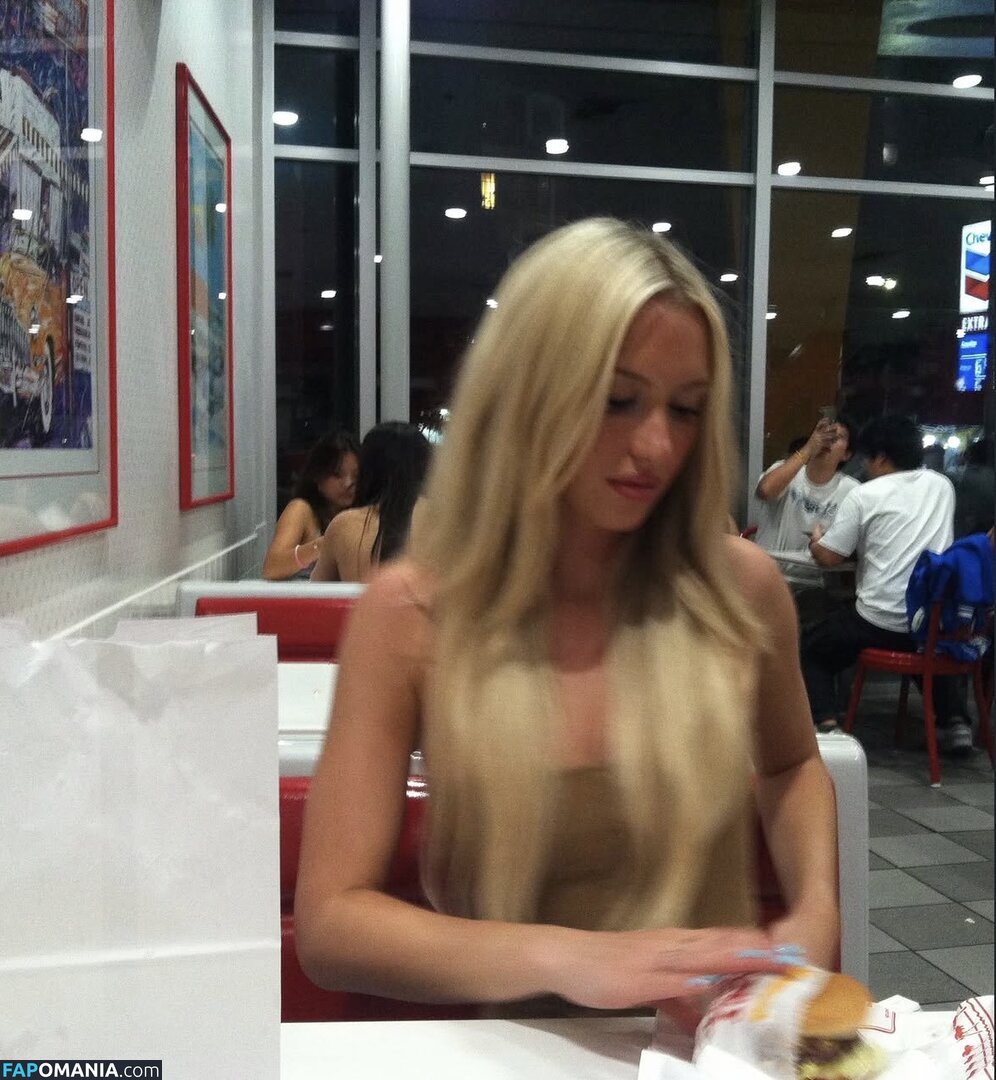 Emily Roman / emilyroman Nudo OnlyFans  Foto trapelata #17