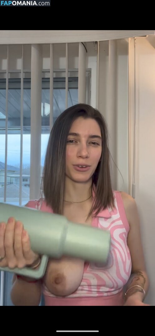 Emily Winterfell / emilysylraa / emilywinterfell / emilyxvirel / emilyxvirel... Nudo OnlyFans  Foto trapelata #9