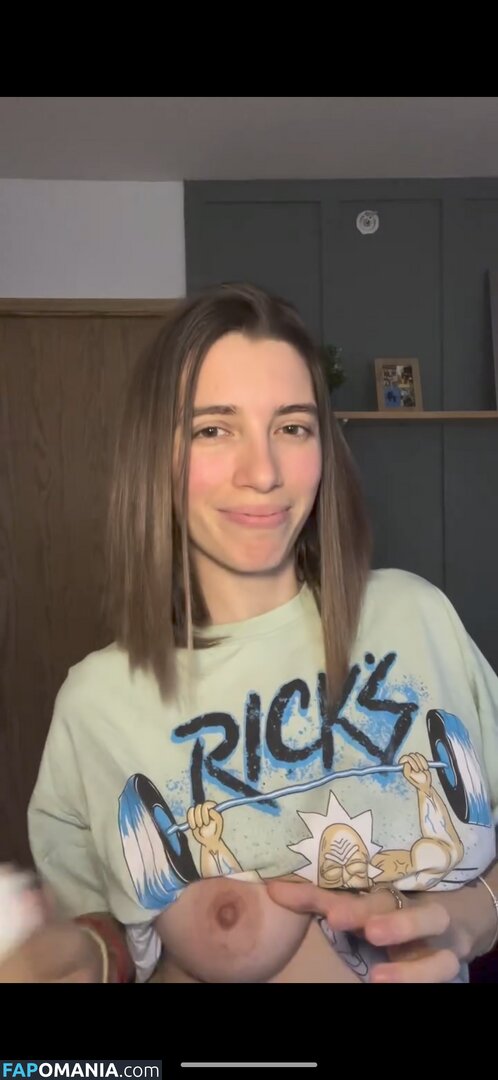 Emily Winterfell / emilysylraa / emilywinterfell / emilyxvirel / emilyxvirel... Nudo OnlyFans  Foto trapelata #15