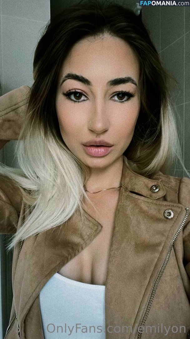 emilyon Nudo OnlyFans  Foto trapelata #2