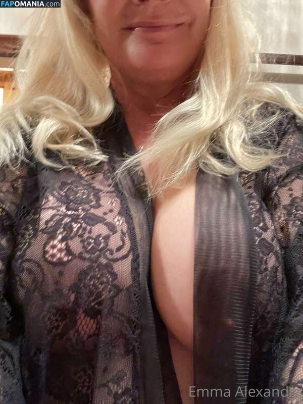 Emma Alexandra / emmaalexandrapage / uniquilyyours Nudo OnlyFans  Foto trapelata #19