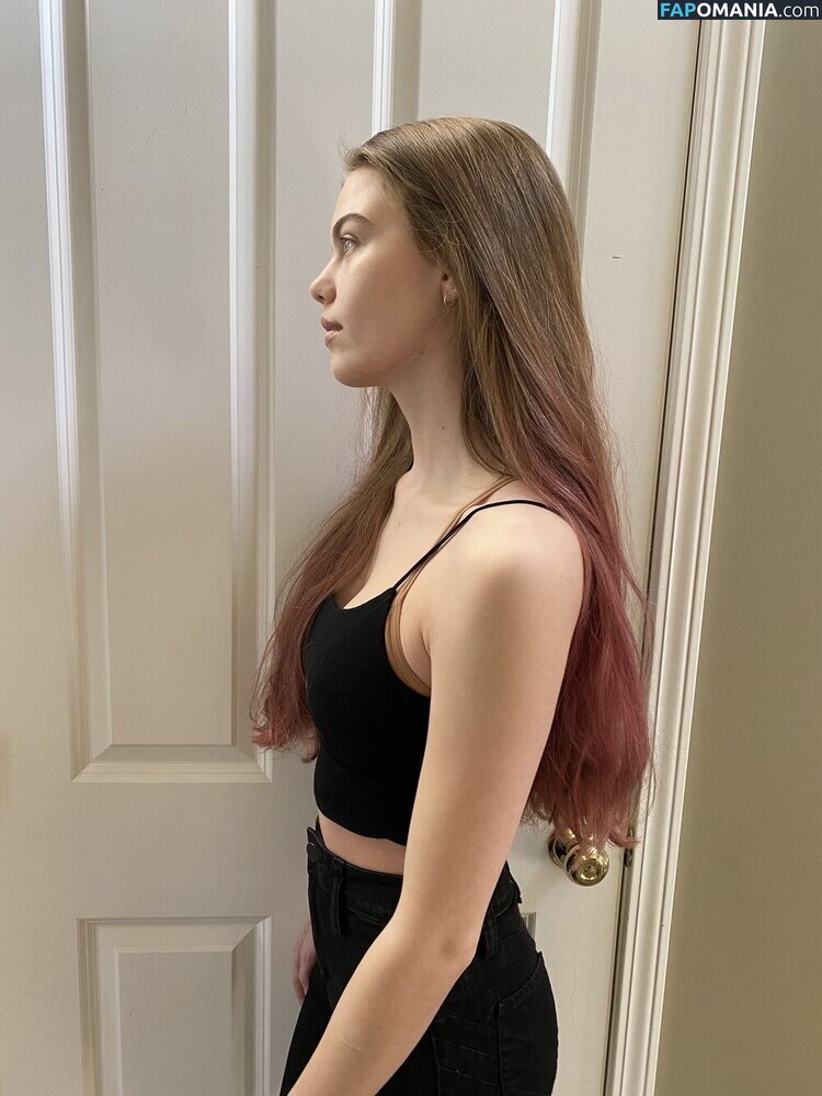 Bradpittsgf / Emma Beardsley / emmabbeardsley Nudo OnlyFans  Foto trapelata #14