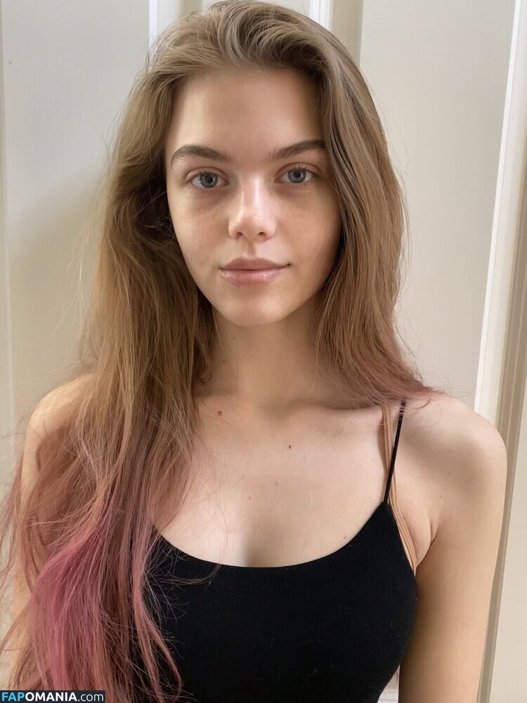 Bradpittsgf / Emma Beardsley / emmabbeardsley Nudo OnlyFans  Foto trapelata #19