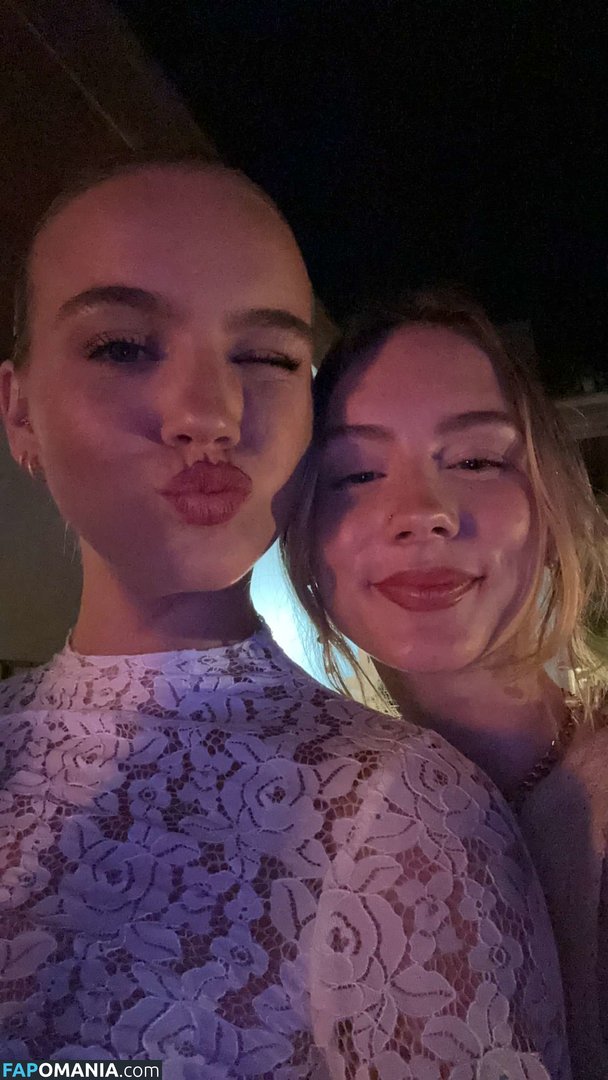 Emma Brooks / emmabrooks / nalabrooks Nudo OnlyFans  Foto trapelata #129