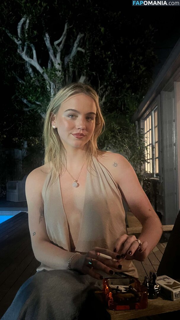 Emma Brooks / emmabrooks / nalabrooks Nudo OnlyFans  Foto trapelata #1725