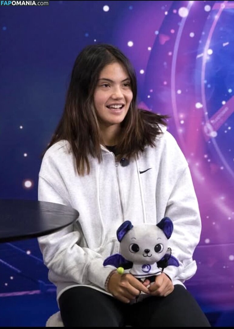 Emma Raducanu / EmmaRaducanu Nudo OnlyFans  Foto trapelata #297