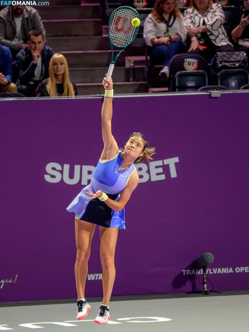 Emma Raducanu / EmmaRaducanu Nudo OnlyFans  Foto trapelata #303