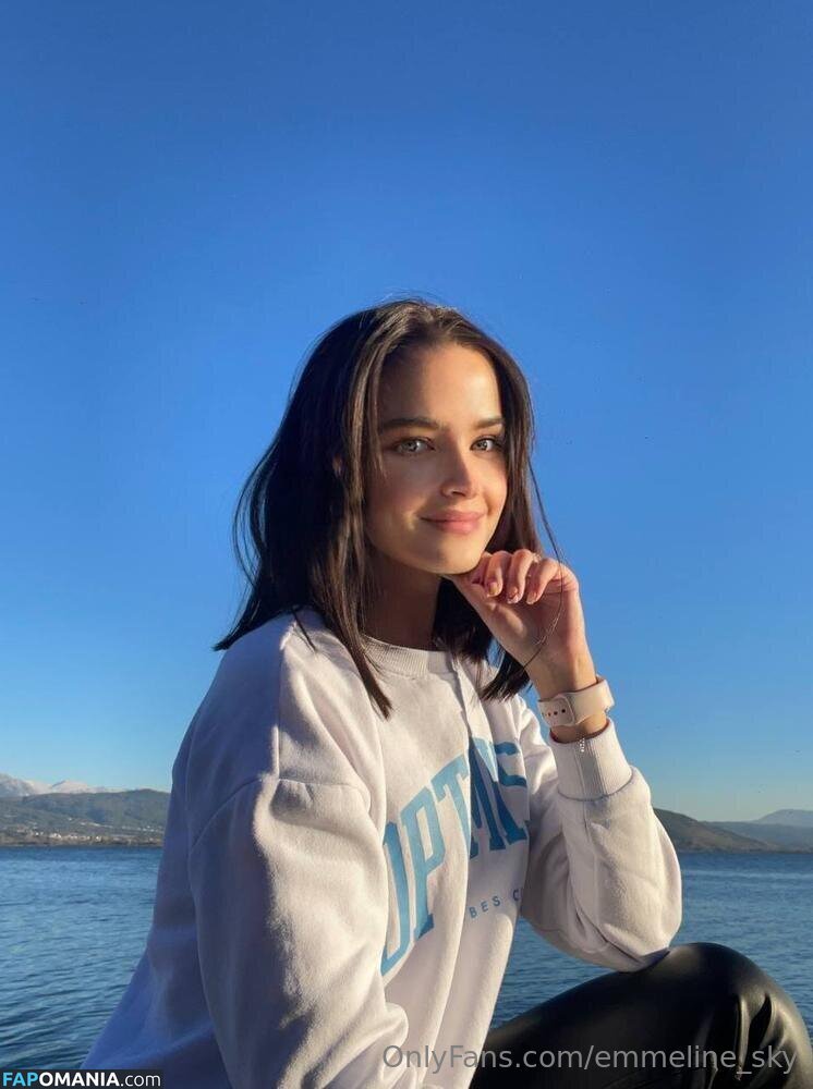 emmeline_sky Nudo OnlyFans  Foto trapelata #13