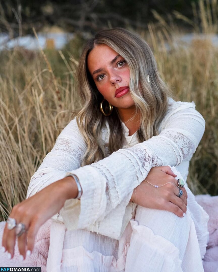 Emmi Butler / emmilaurie Nudo OnlyFans  Foto trapelata #1