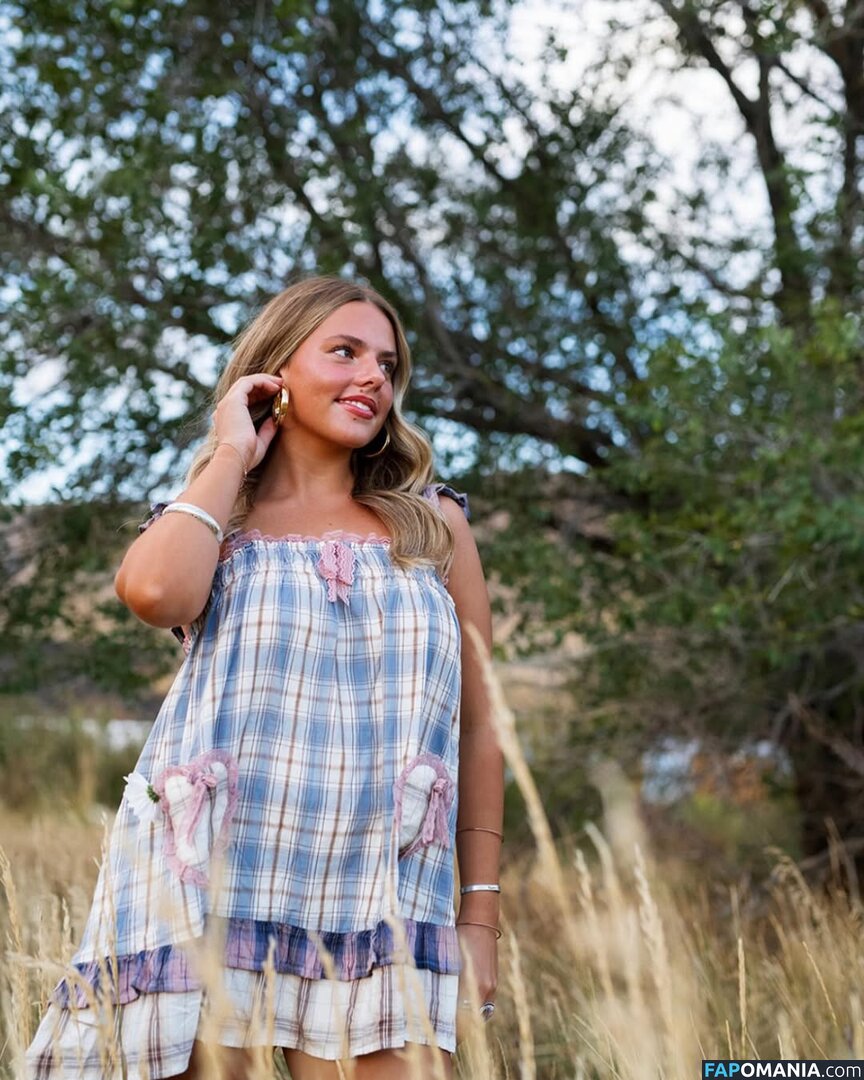 Emmi Butler / emmilaurie Nudo OnlyFans  Foto trapelata #7