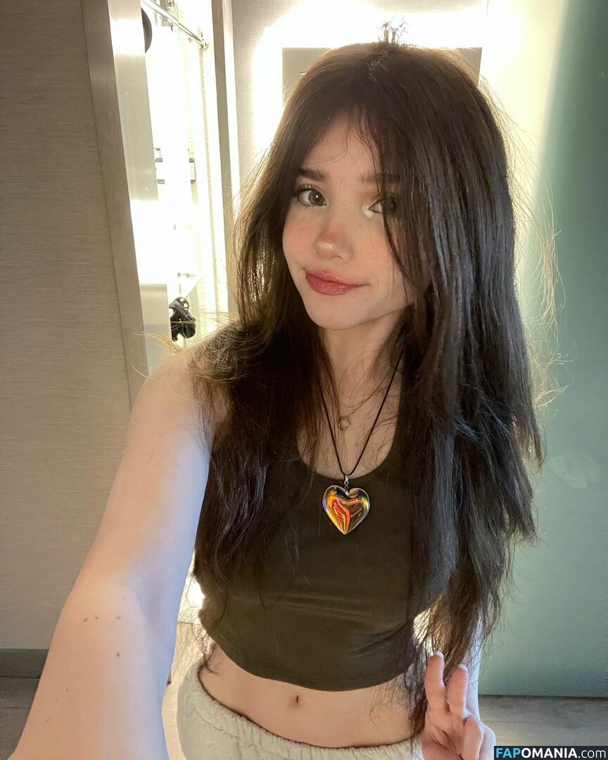 emmybeehz / emmyuh / emmyurr Nudo OnlyFans  Foto trapelata #13