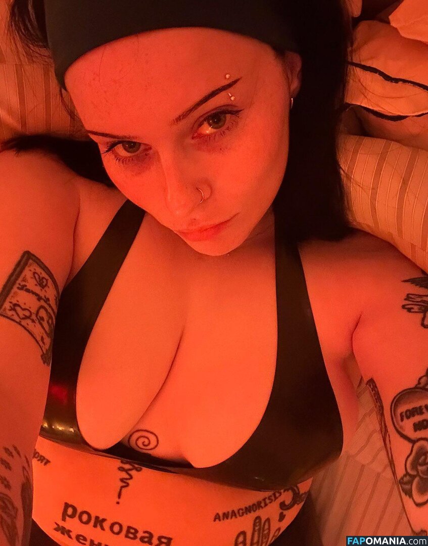 arianalgrande / emowag420 Nudo OnlyFans  Foto trapelata #2