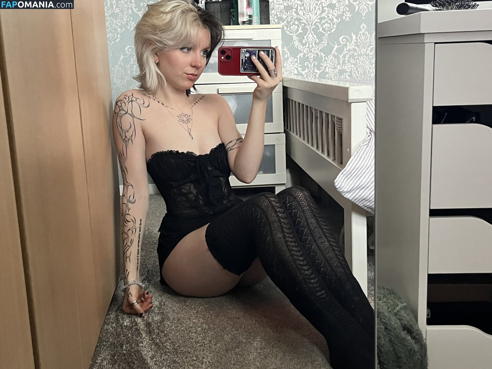 Emzeeni / cw / https: Nudo OnlyFans  Foto trapelata #6