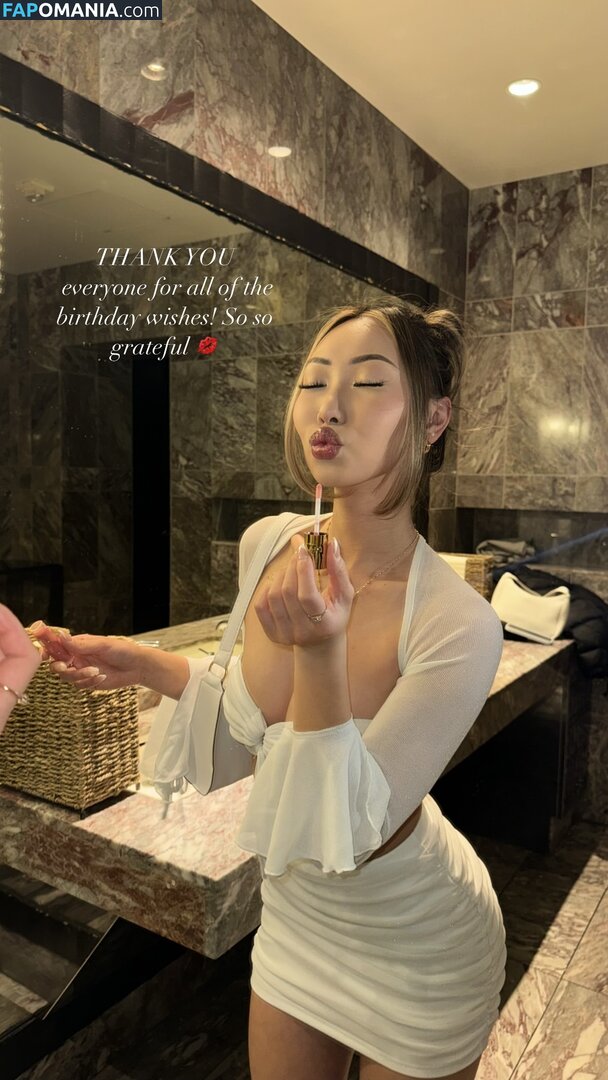 Ena Lor Hmong / ena.pn.lor_ Nudo OnlyFans  Foto trapelata #1