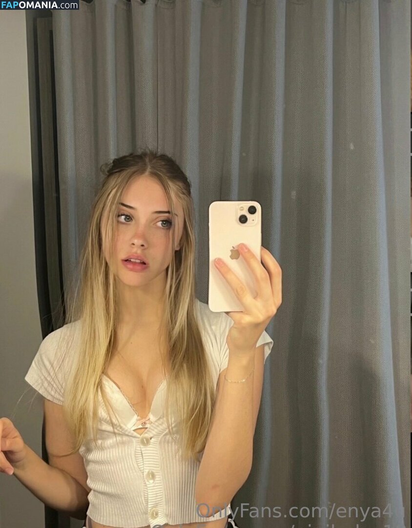 enya4u Nudo OnlyFans  Foto trapelata #15