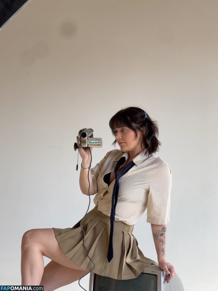 Erin Dougal / Smosh / erindougal Nudo OnlyFans  Foto trapelata #3