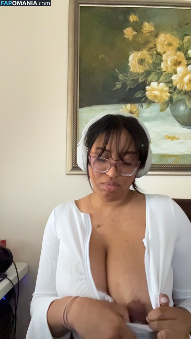 Eromahou / https: Nudo OnlyFans  Foto trapelata #8