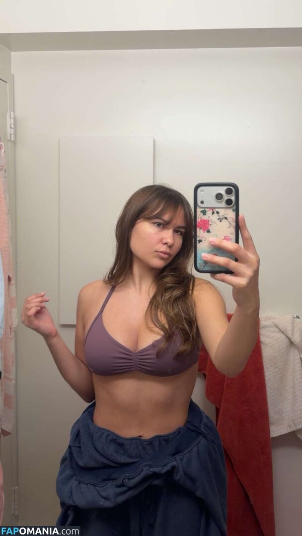 Ester Dobrik / esterrdobrik Nudo OnlyFans  Foto trapelata #19