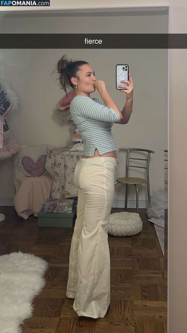 Ester Dobrik / esterrdobrik Nudo OnlyFans  Foto trapelata #21