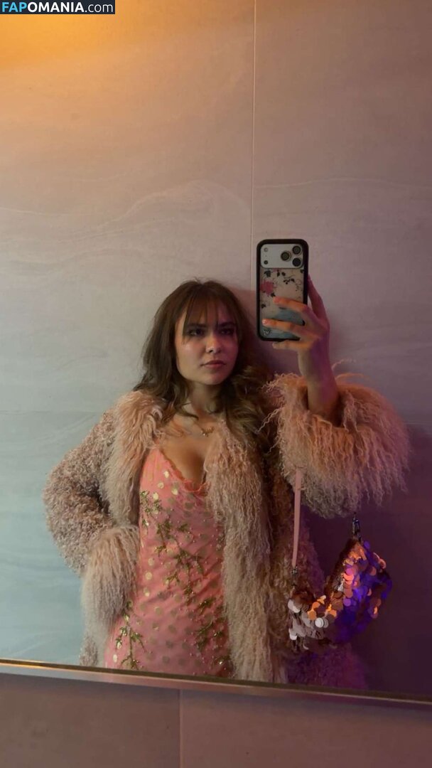 Ester Dobrik / esterrdobrik Nudo OnlyFans  Foto trapelata #32