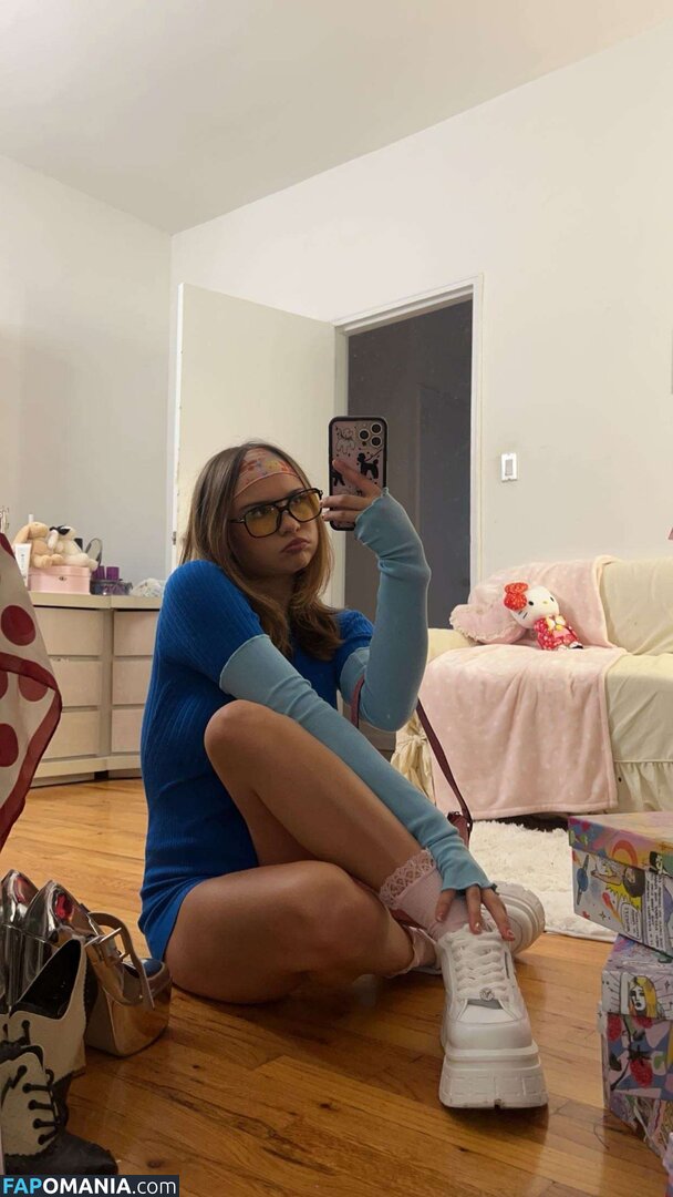 Ester Dobrik / esterrdobrik Nudo OnlyFans  Foto trapelata #75