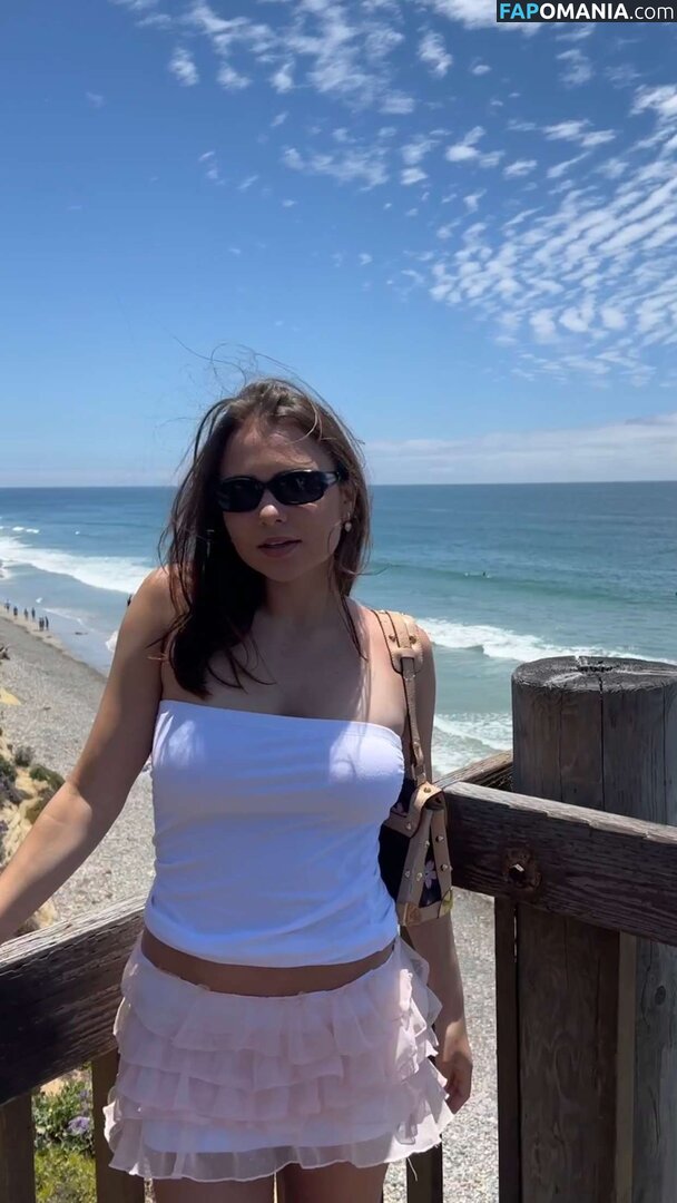 Ester Dobrik / esterrdobrik Nudo OnlyFans  Foto trapelata #78