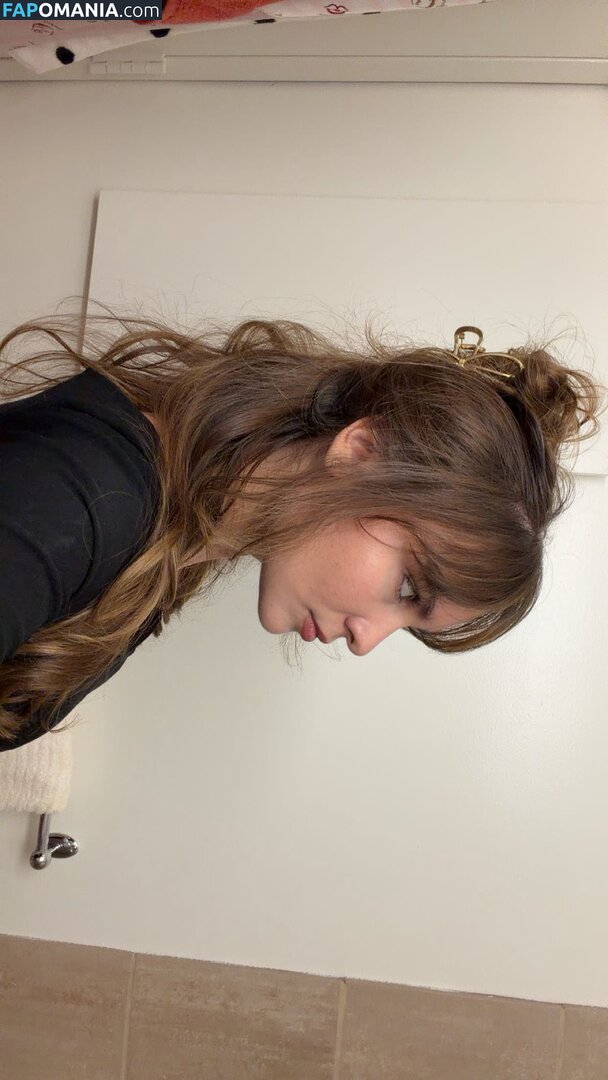 Ester Dobrik / esterrdobrik Nudo OnlyFans  Foto trapelata #79