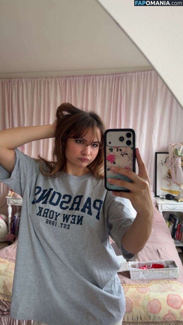 Ester Dobrik / esterrdobrik Nudo OnlyFans  Foto trapelata #113
