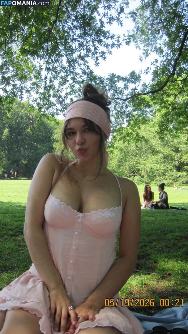 Ester Dobrik / esterrdobrik Nudo OnlyFans  Foto trapelata #157