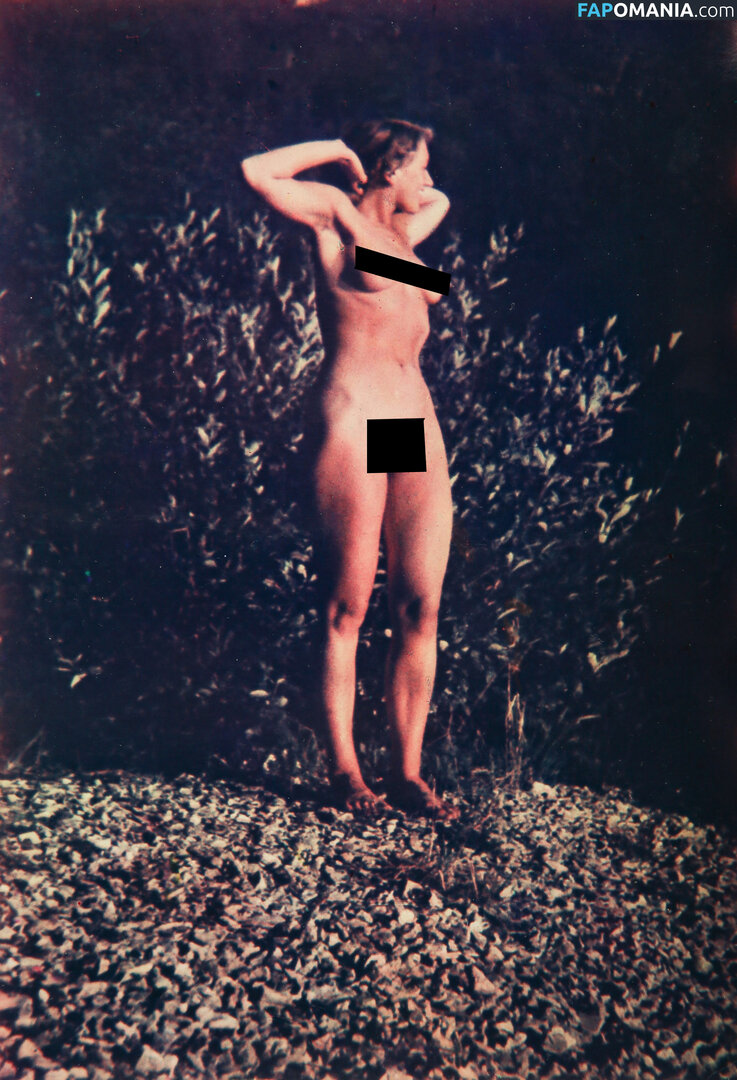 Eva Braun Nudo OnlyFans  Foto trapelata #2