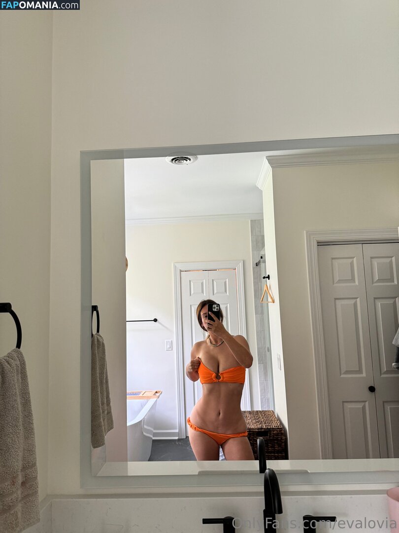 Eva Lovia / Fallinlovia / evalovia / https: Nudo OnlyFans  Foto trapelata #1731