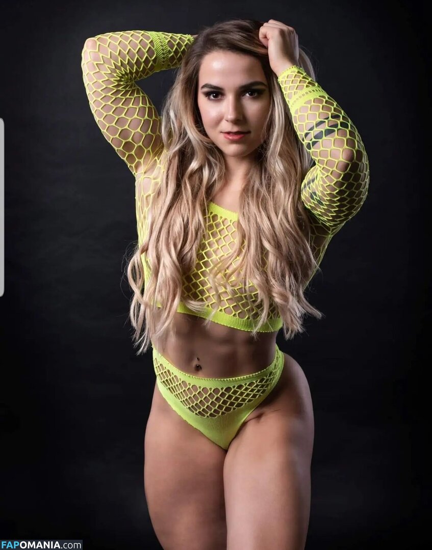 Eva Maes / crossfit_nurse / maeseva_ Nudo OnlyFans  Foto trapelata #3