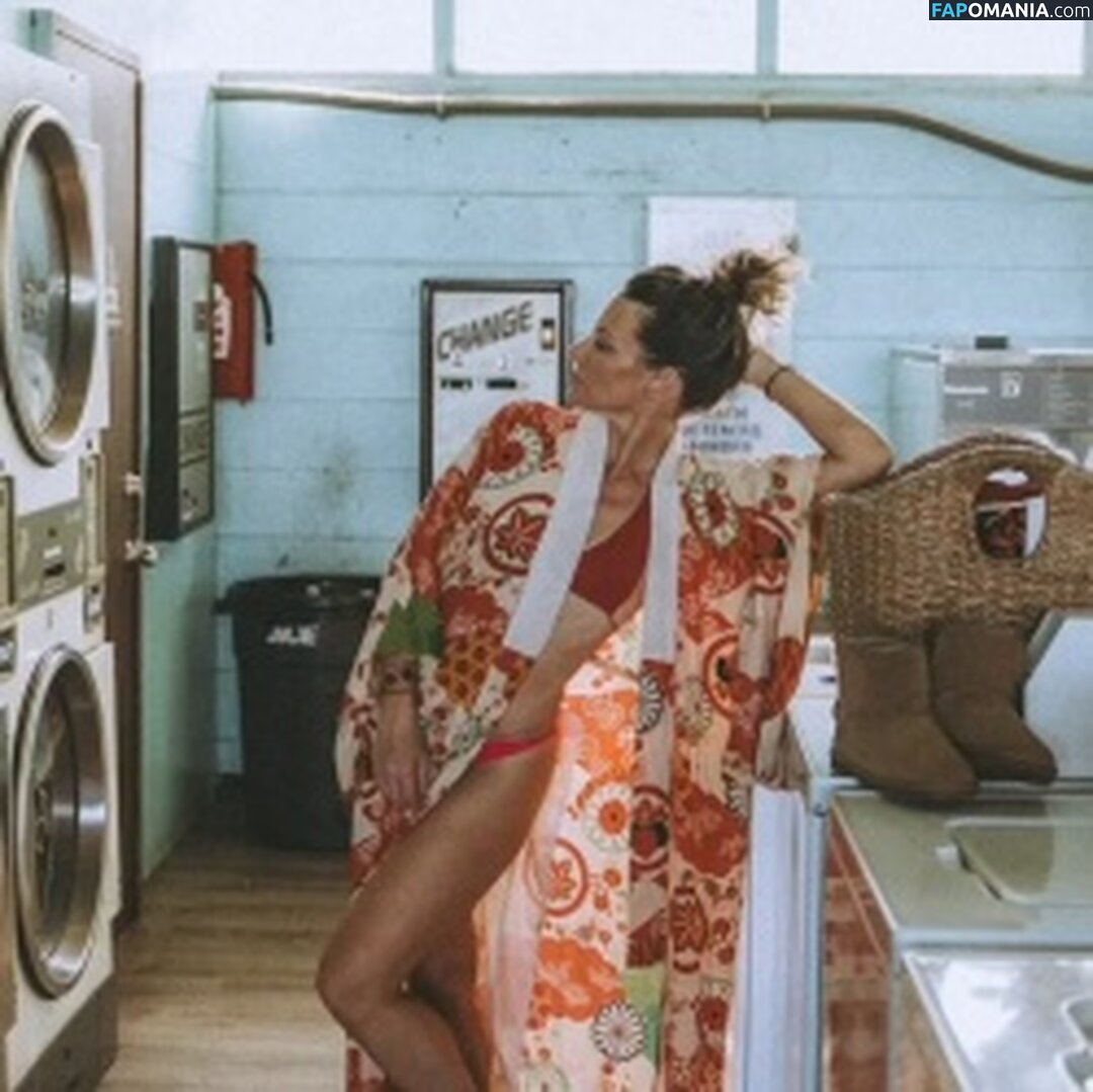 Evangeline Lilly / EvangelineLilly / evangelinelillyofficial / https: / lilyevangeline Nudo OnlyFans  Foto trapelata #78