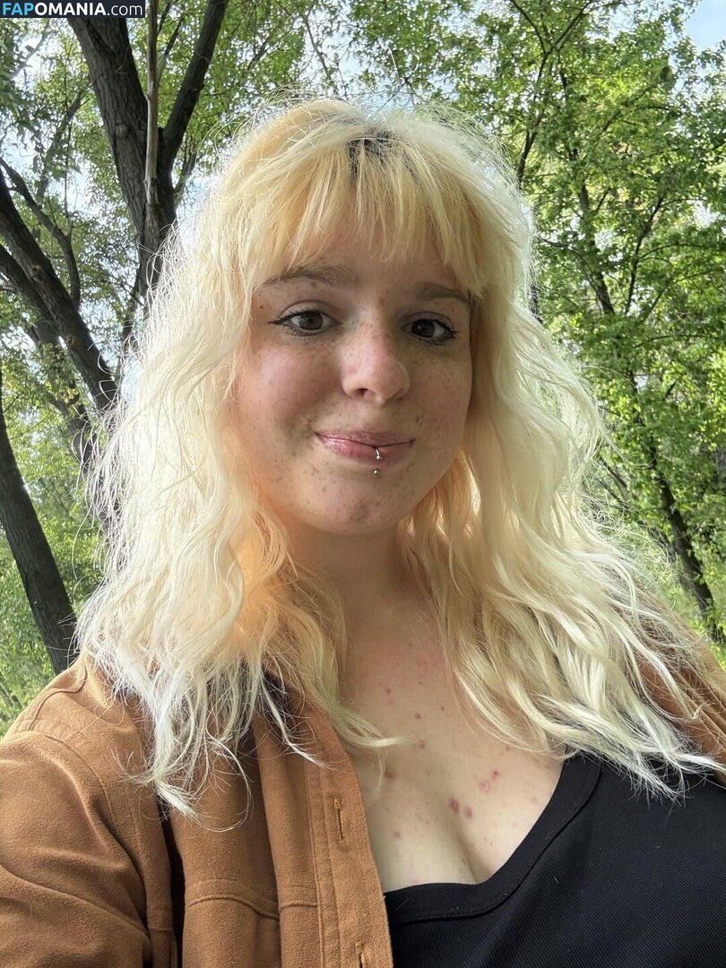 EveLinaIve / evelina / evelina-ive Nudo OnlyFans  Foto trapelata #5