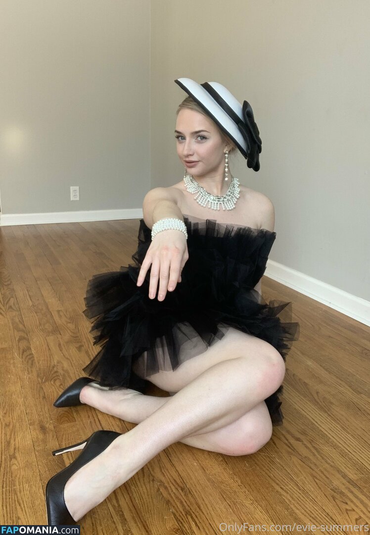 evie-summers / evsummers Nudo OnlyFans  Foto trapelata #6