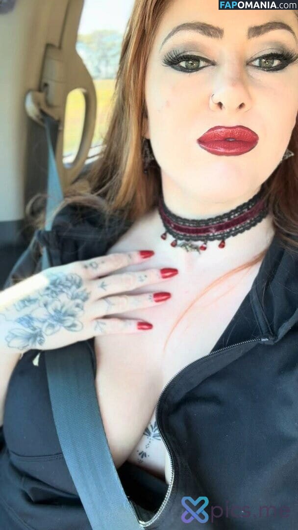 Fae Housewife / Faehousewife Nudo OnlyFans  Foto trapelata #1