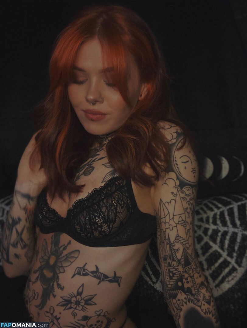 Fae Valeria / faecreature_ / faevaleriaa / https: Nudo OnlyFans  Foto trapelata #1