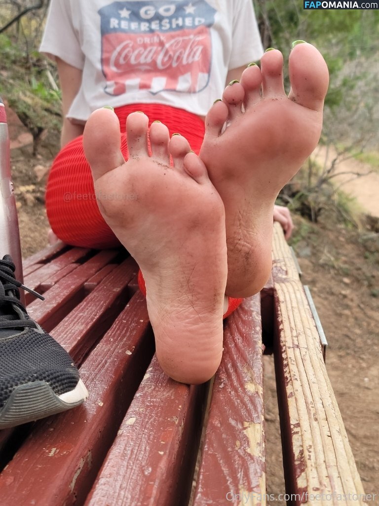 feetofastoner / feetofastonerr Nudo OnlyFans  Foto trapelata #3